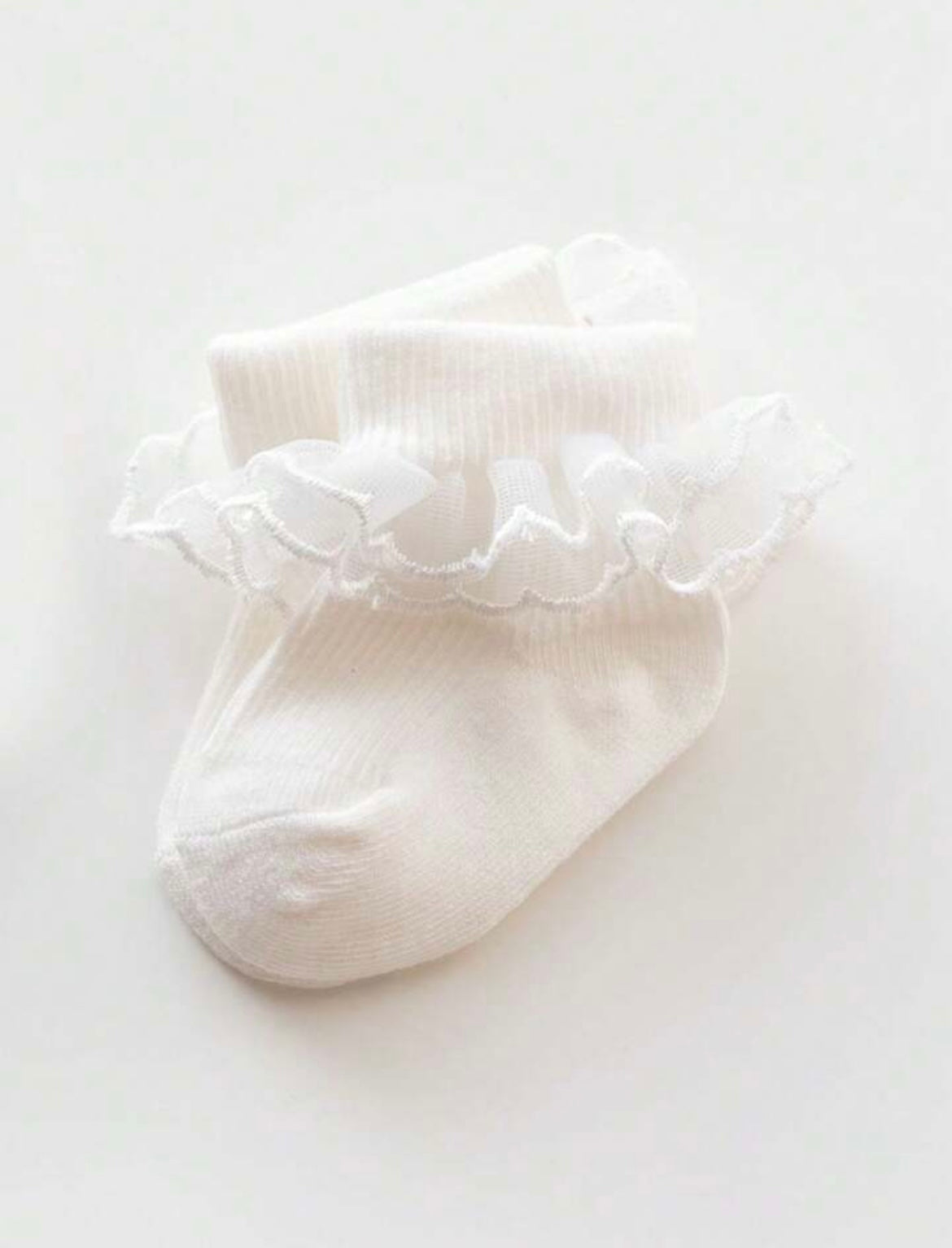Lace marshmallow socks