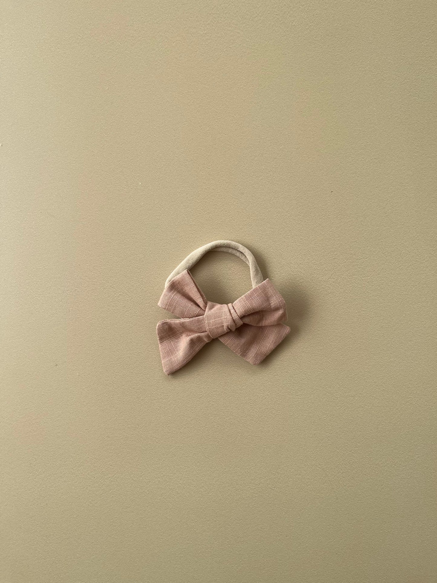 Knot bow