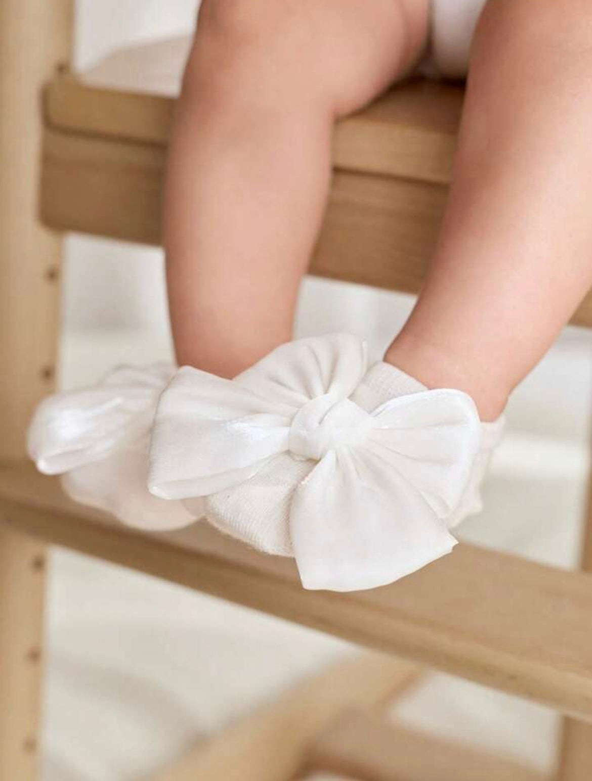 Bow socks