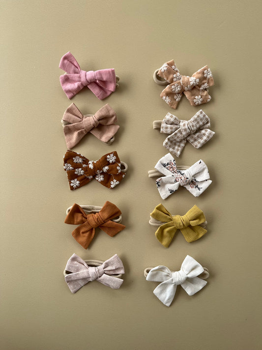 Knot bow
