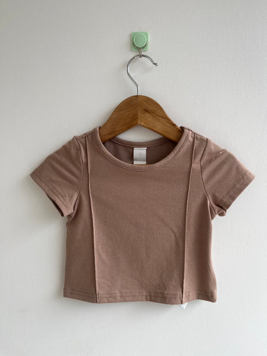 Detail tee and short