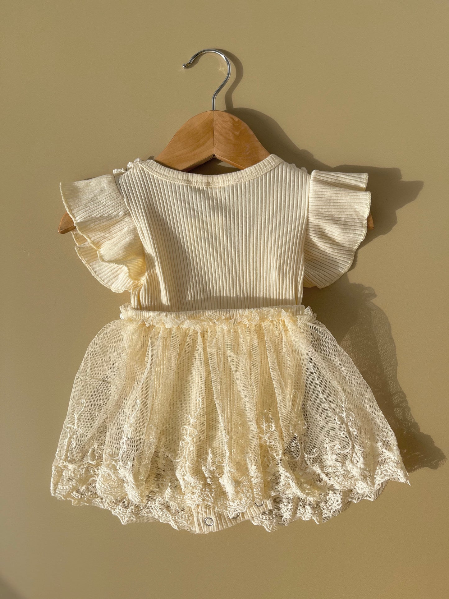 Flower bodysuit with headband