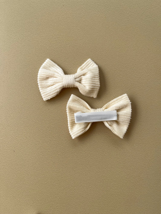 Butterfly hair clip set