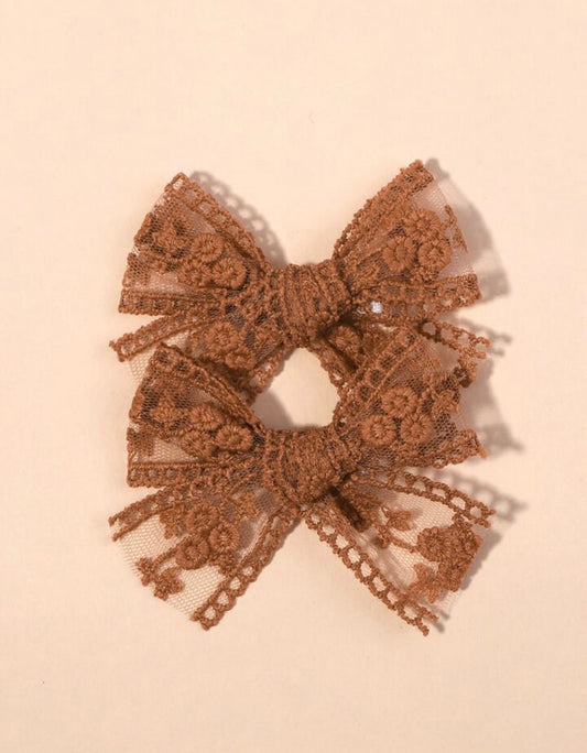 2 Pieces Toddler Girl Floral Embroidered Bow Décor Hair Clip (brown)